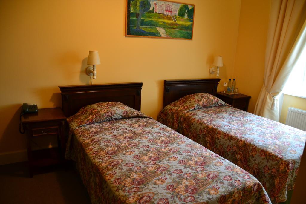 Birinu Pils Hotel Birini Bilik gambar