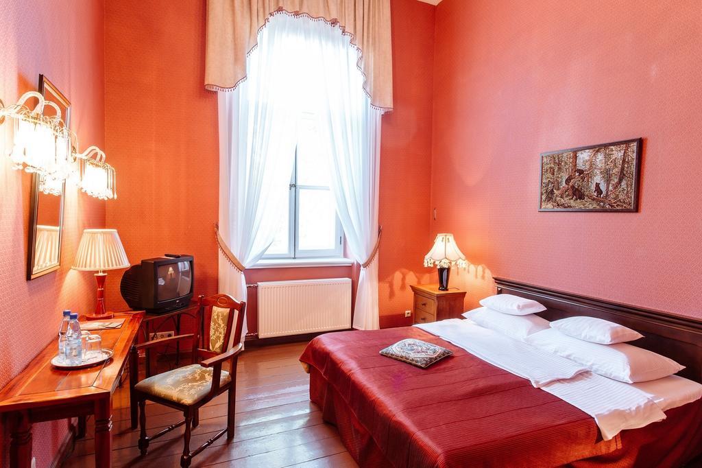Birinu Pils Hotel Birini Bilik gambar